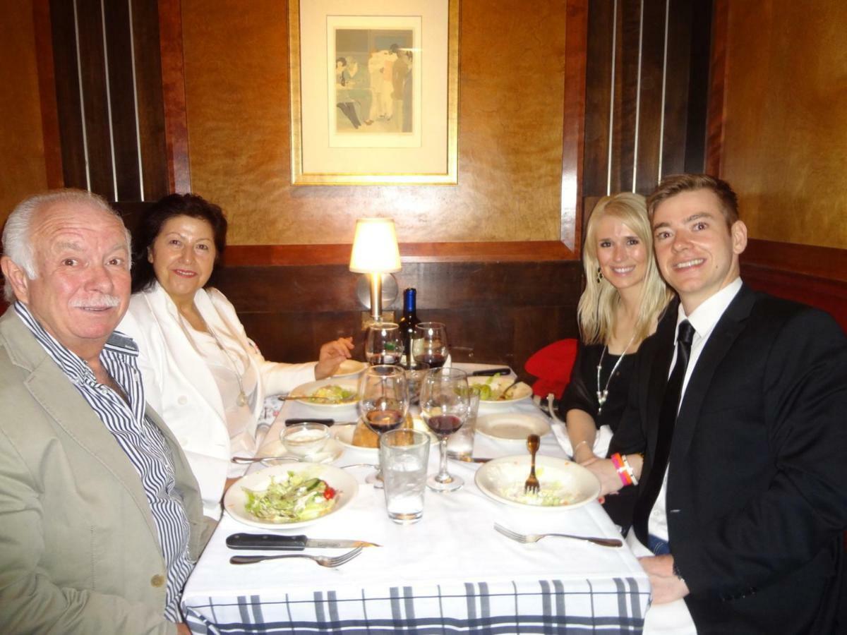 Pension Nina & Gasthof Alpenrose Gschnitz Bagian luar foto